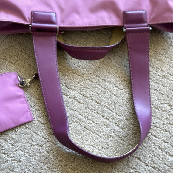 Tumi Travel Tote - Picture 7 of 11